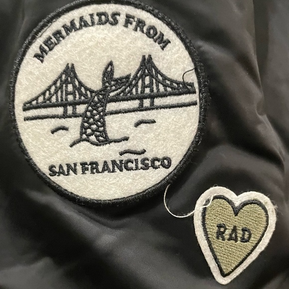 Pull & Bear Varsity jacket with colorful badges / M / NWOT - Picture 10 of 16